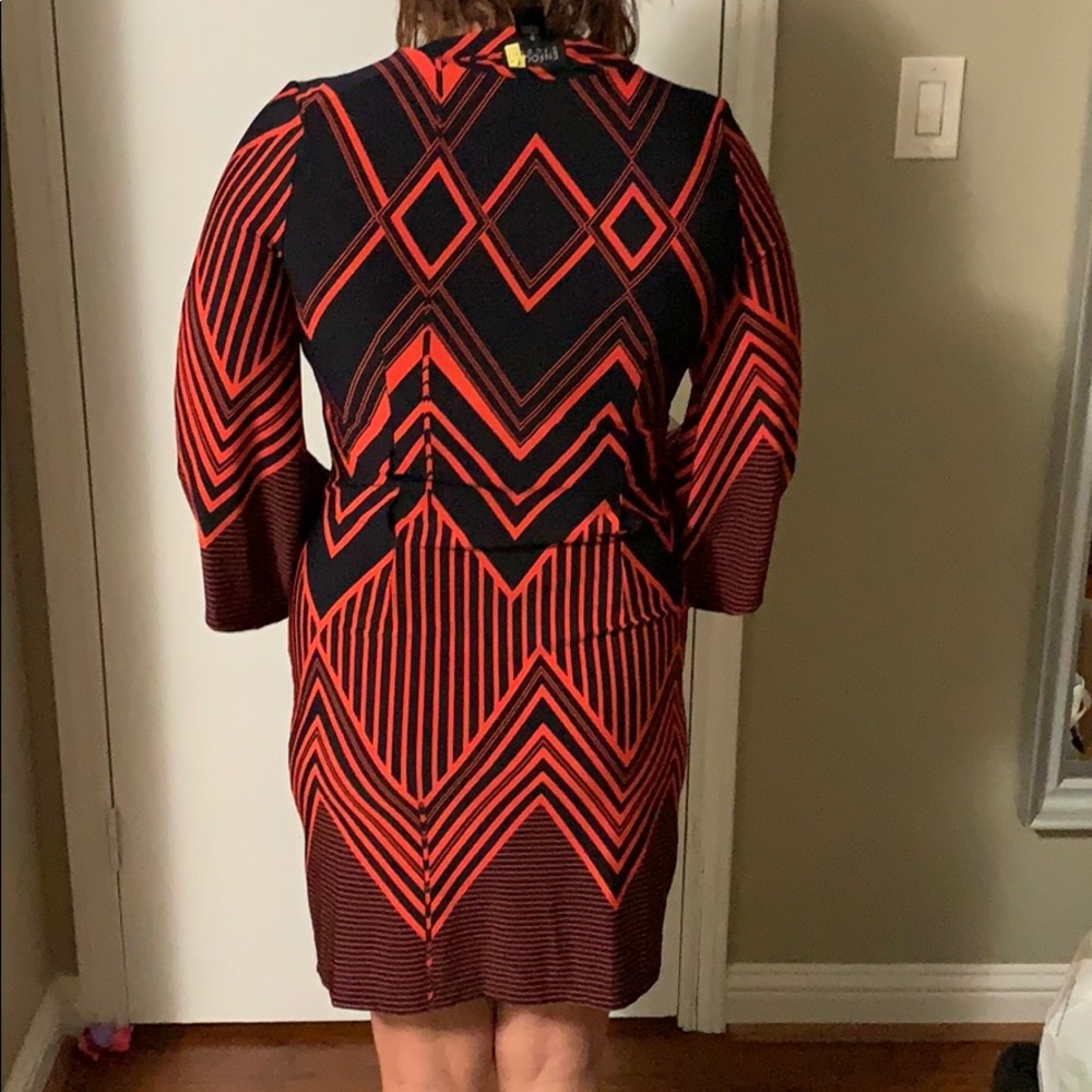 Dress - Picture 3 of 3